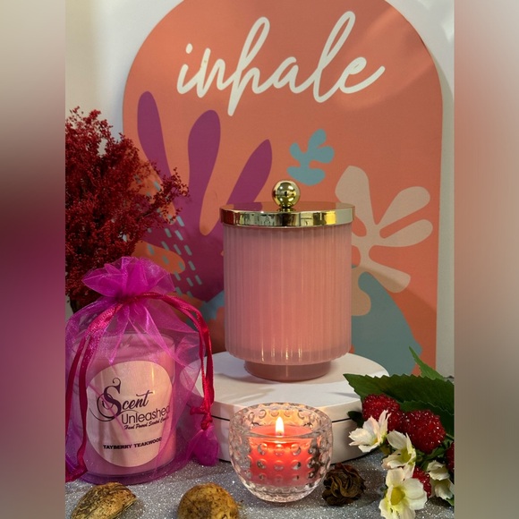 TAYBERRY TEAKWOOD - SCENT UNLEASHED LLC, LUXURY HAND POURED SCENTED CANDLES! - Picture 4 of 6